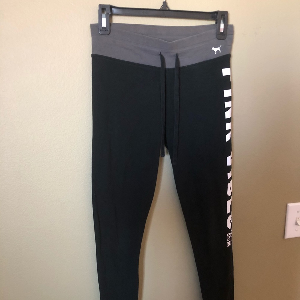 Victoria’s Secret yoga pants